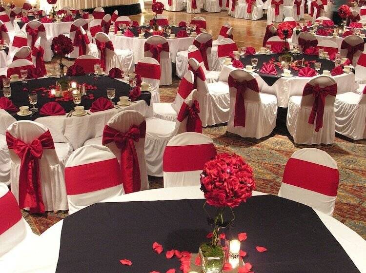 בית מלון כפרי Doubletree Suites By Hilton Tucson Airport