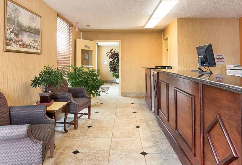 酒店 Econo Lodge Near Quantico Marine Base