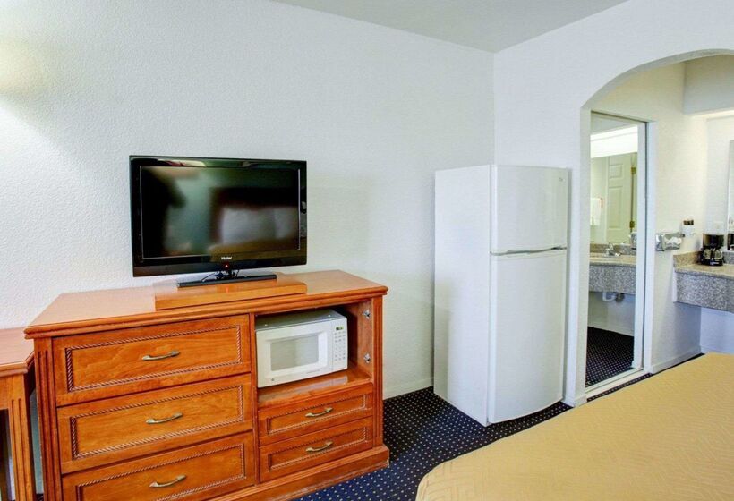 هتل Econo Lodge Temple