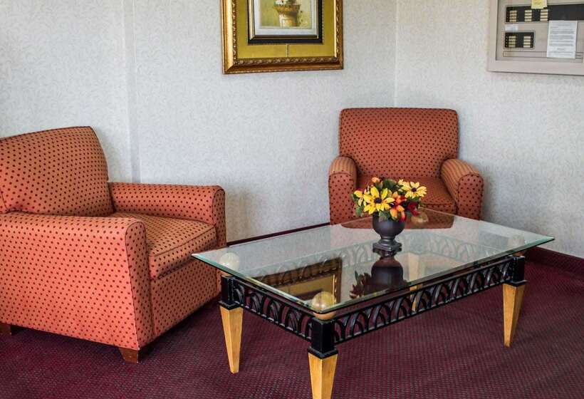 호텔 Econo Lodge