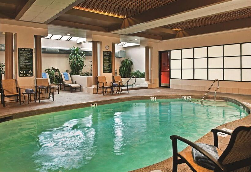 ホテル Embassy Suites By Hilton Baltimore Hunt Valley