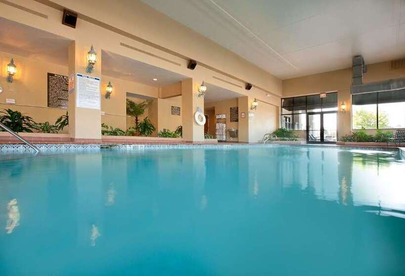 هتل Embassy Suites By Hilton Columbia Greystone