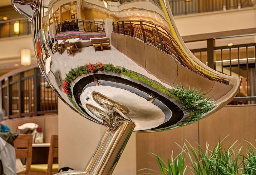 هتل Embassy Suites By Hilton San Diego Bay Downtown