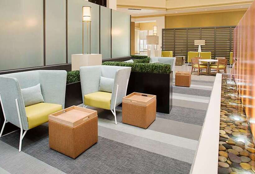 هتل Embassy Suites By Hilton San Diego Bay Downtown