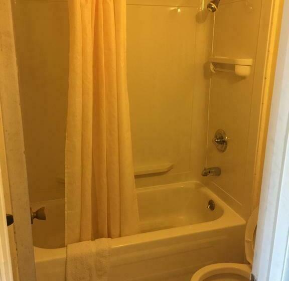 فندق Executive Inn Marianna