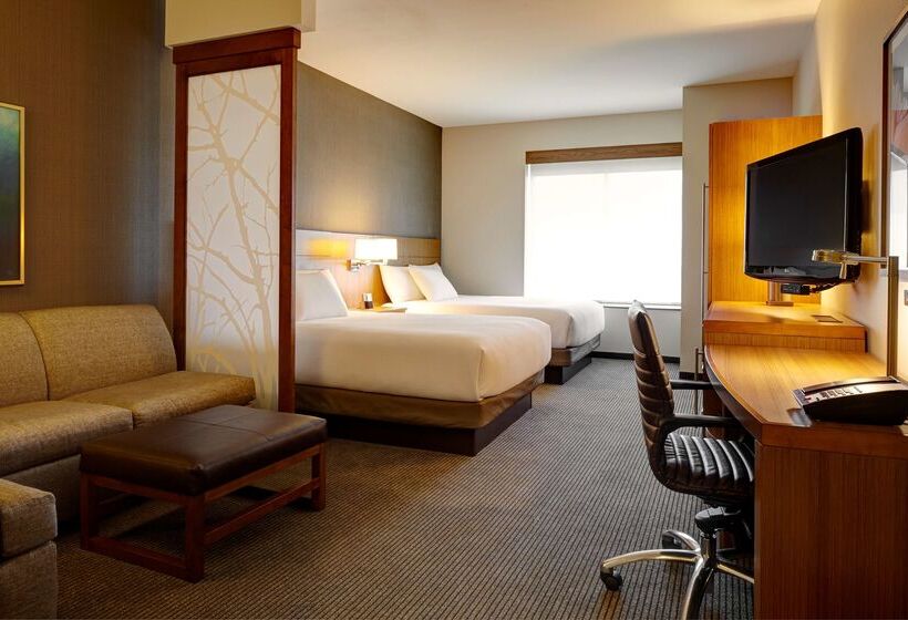 Отель Hyatt Place Hampton Convention Center