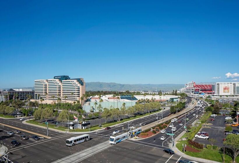 هتل Hyatt Regency Santa Clara