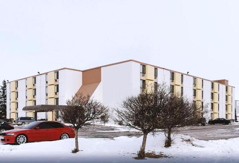 Отель Key Inn Roseville