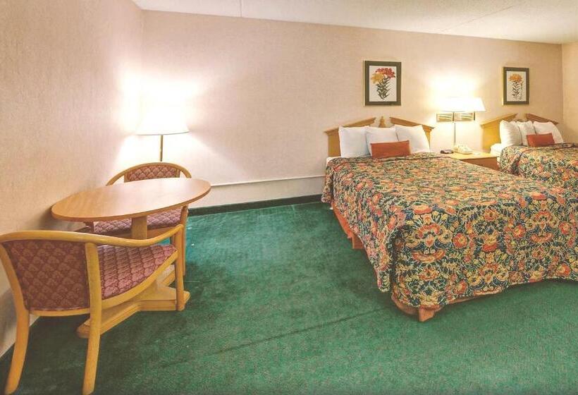 Отель Key Inn Roseville
