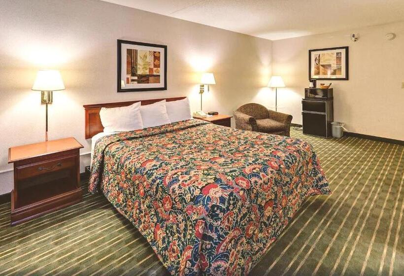 Отель Key Inn Roseville