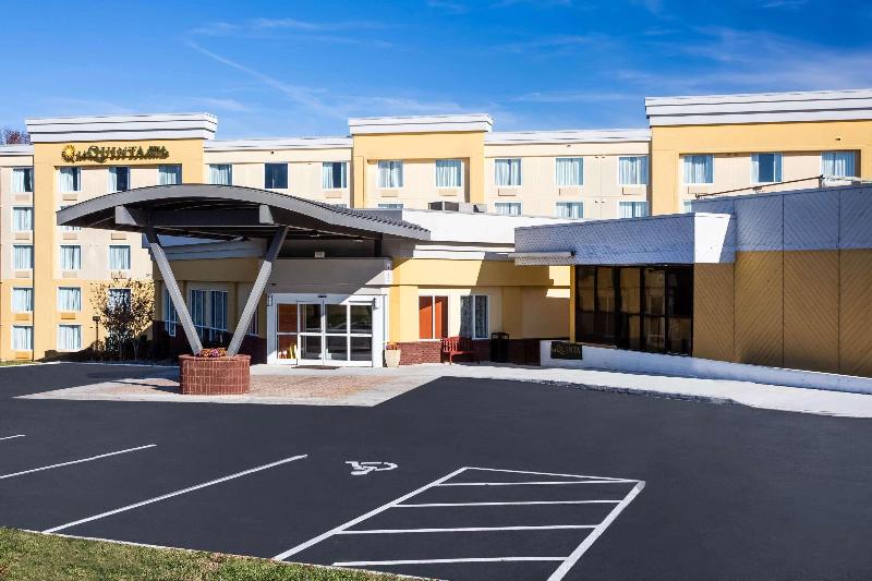 호텔 La Quinta By Wyndham Lynchburg At Liberty Univ