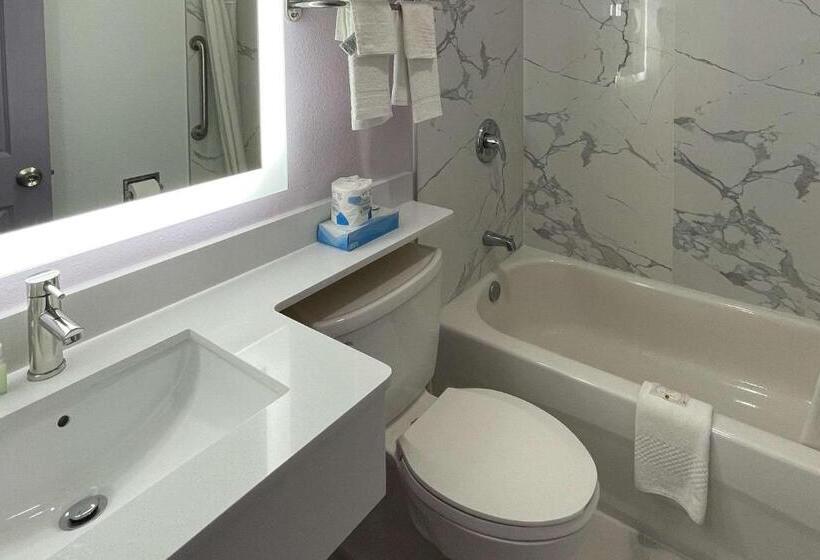 בית מלון כפרי Quality Inn  Denton