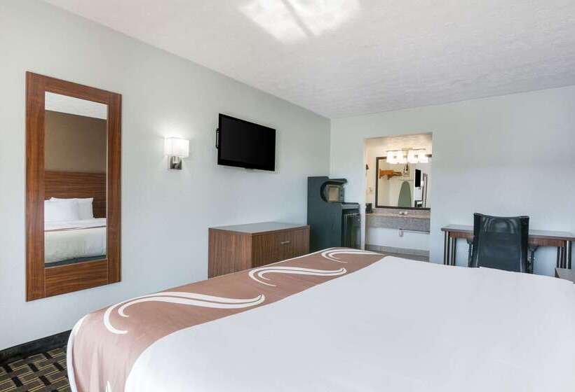 هتل Quality Inn