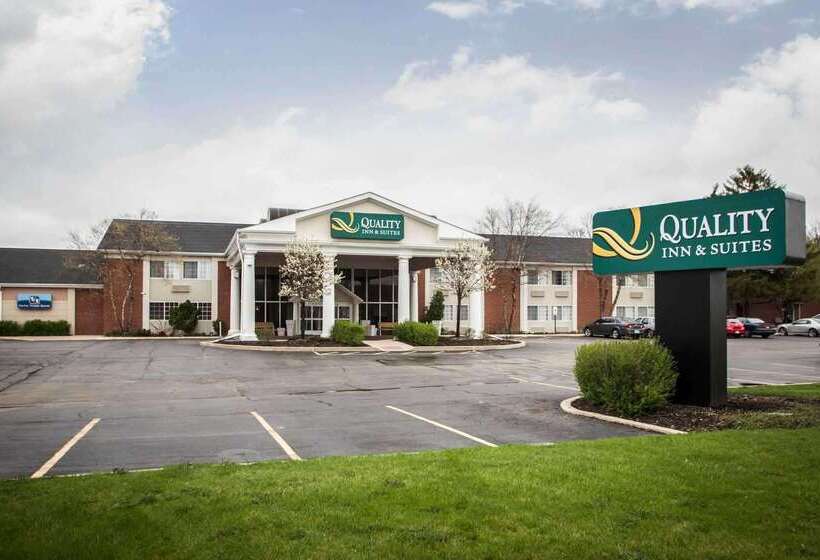 Отель Quality Inn & Suites St Charles West Chicago