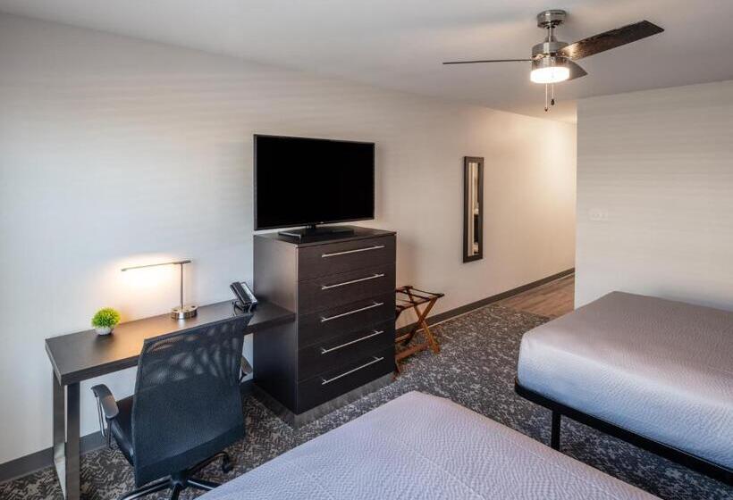 هتل Stayapt Suites Alexandriafort Belvoir