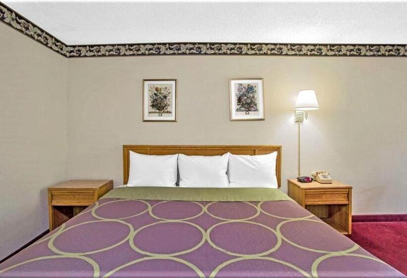 Отель Super Inn Williamsburg