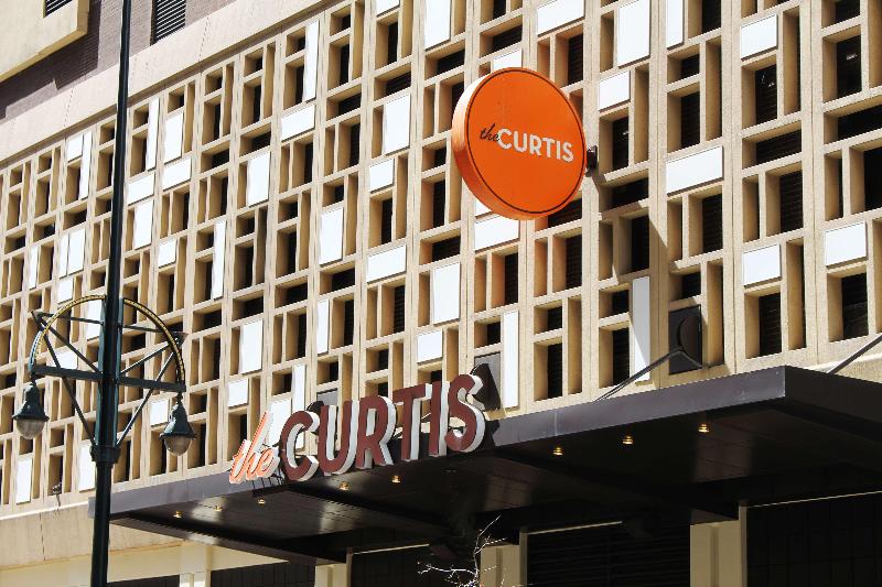 هتل The Curtis Denver  A Doubletree By Hilton