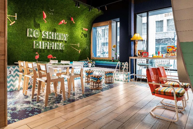 هتل The Curtis Denver  A Doubletree By Hilton