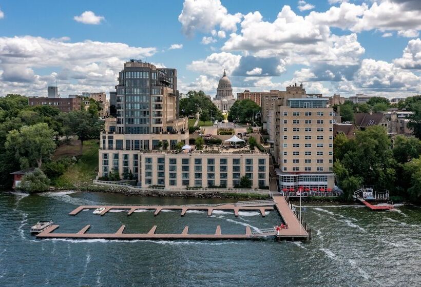 هتل The Edgewater