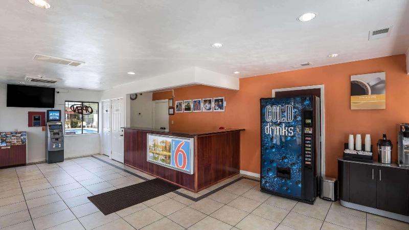 Motel 6 Portsmouth, Va