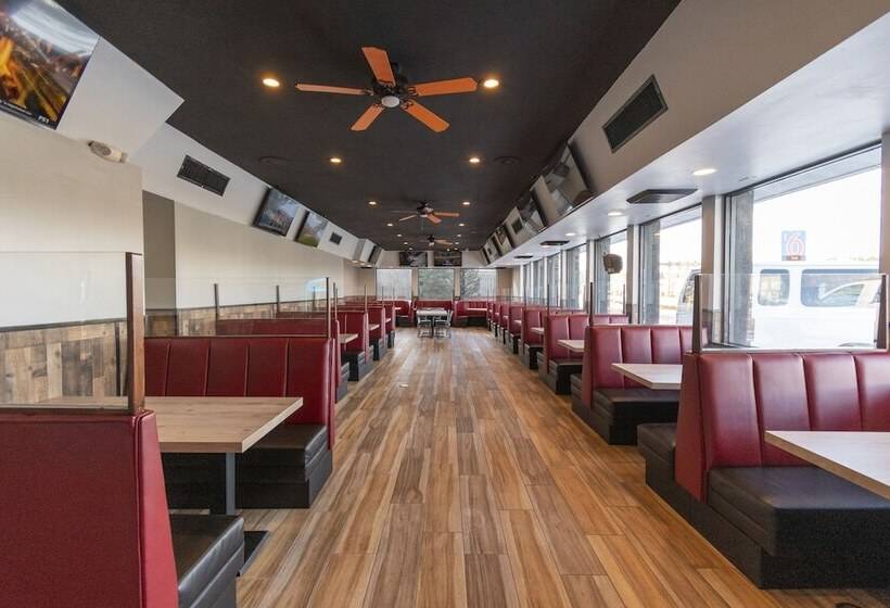 מוטל Elev8 Flagstaff I40 Exit 198 Butler Ave