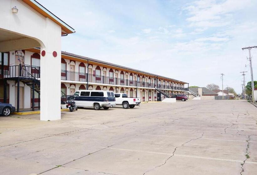 فندق على الطريق Knights Inn Altus
