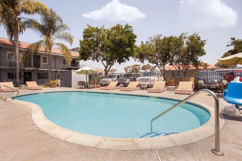 모텔 Studio 6 Suites San Ysidro Ca San Diego South Bay