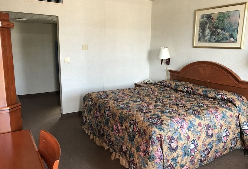 فندق على الطريق Western Inn