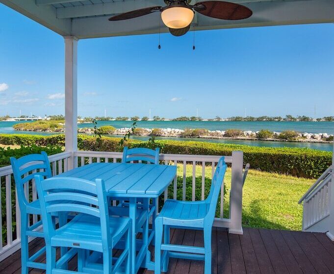 Hawks Cay Resort