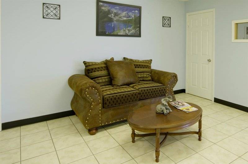 בית מלון כפרי Americas Best Value Inn Muskogee