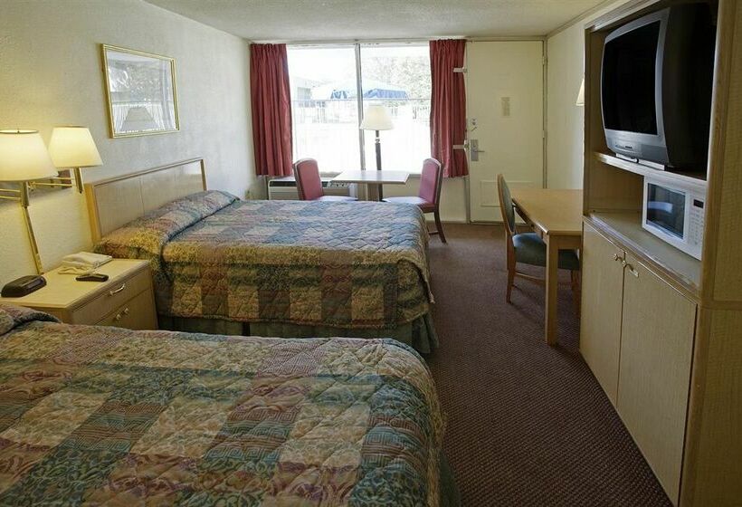 Отель Americas Best Value Inn Norfolk Airport Area
