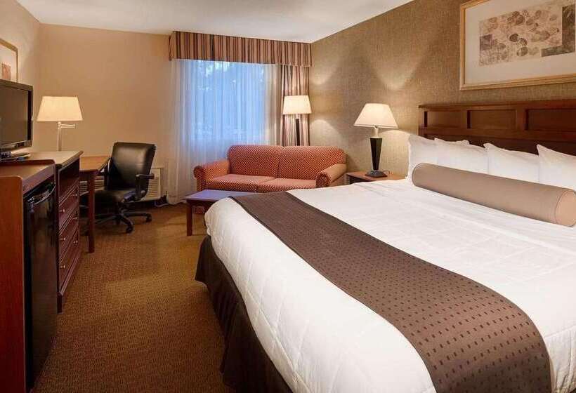 호텔 Baymont Inn & Suites