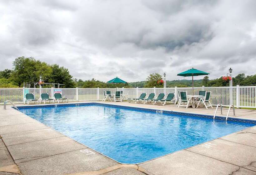 בית מלון כפרי Best Western Freeport Inn