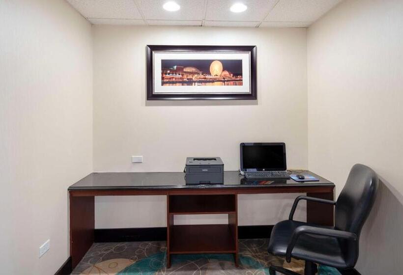 فندق Best Western Plus Chicagoland  Countryside