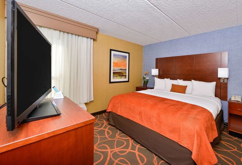 هتل Best Western Plus Fresno Airport