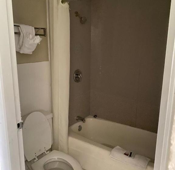 هتل Budgetel Inn Wilmington