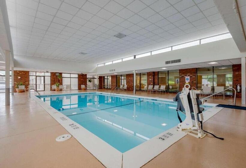 فندق Clarion Inn Elmira Horseheads