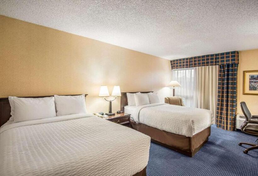 Отель Clarion Inn Grand Junction