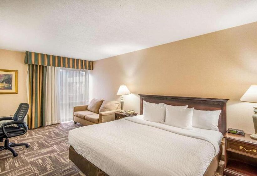 Отель Clarion Inn Grand Junction