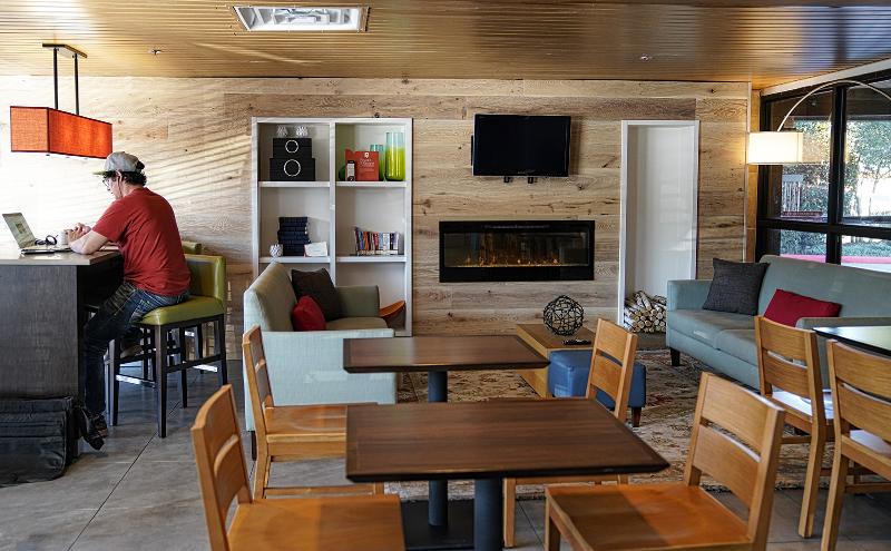 Отель Country Inn & Suites By Radisson, Grand Prairiedfwarlington, Tx