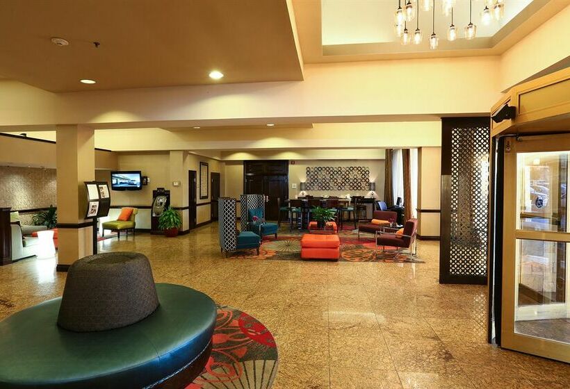 هتل Radisson Oklahoma City Northwest