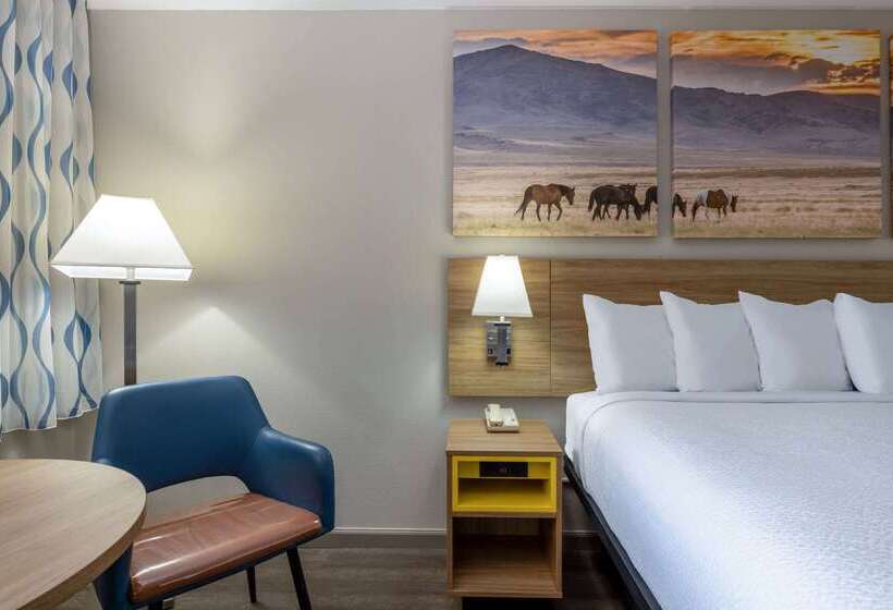 هتل Days Inn By Wyndham Roswell