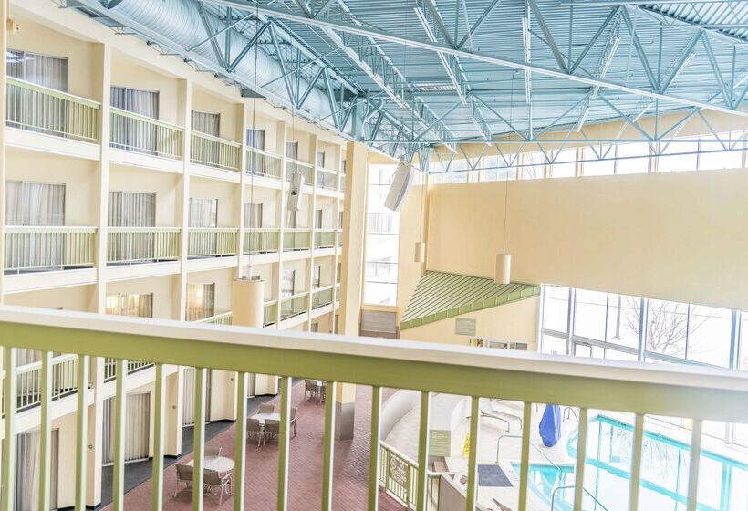 בית מלון כפרי Doubletree By Hilton Holland