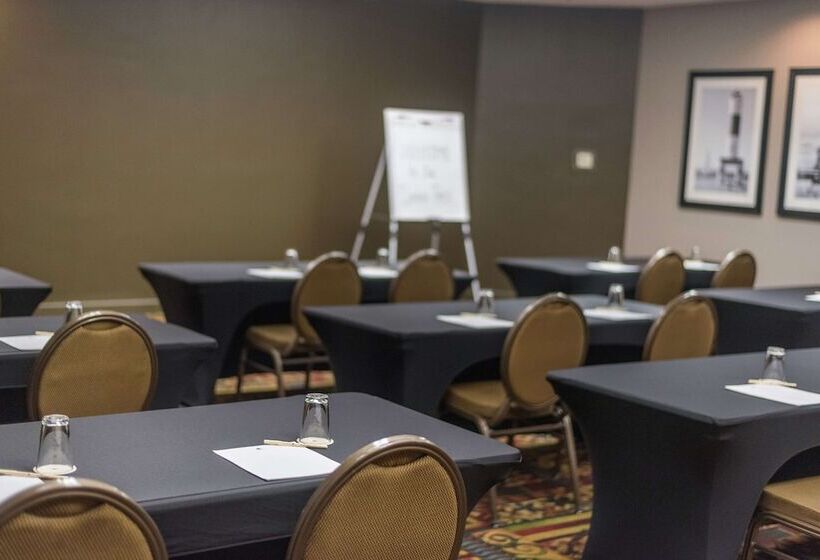 בית מלון כפרי Doubletree By Hilton Holland