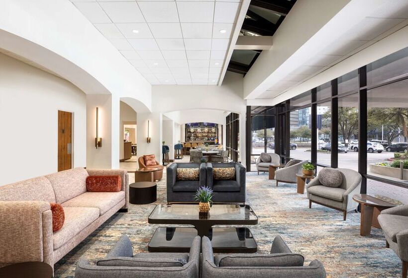 Doubletree By Hilton Houston Medical Center Hotel & Suites