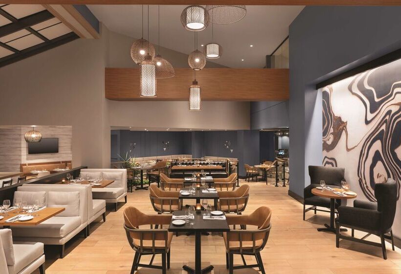 בית מלון כפרי Doubletree By Hilton Tampa Rocky Point Waterfront