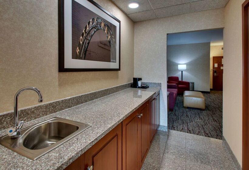 호텔 Drury Inn & Suites Findlay