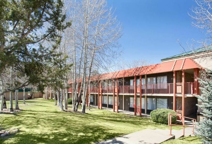 فندق Durango Downtown Inn