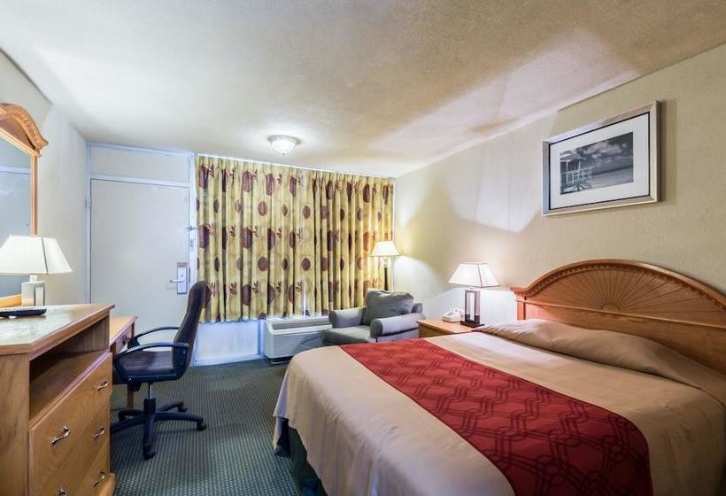 בית מלון כפרי Econo Lodge