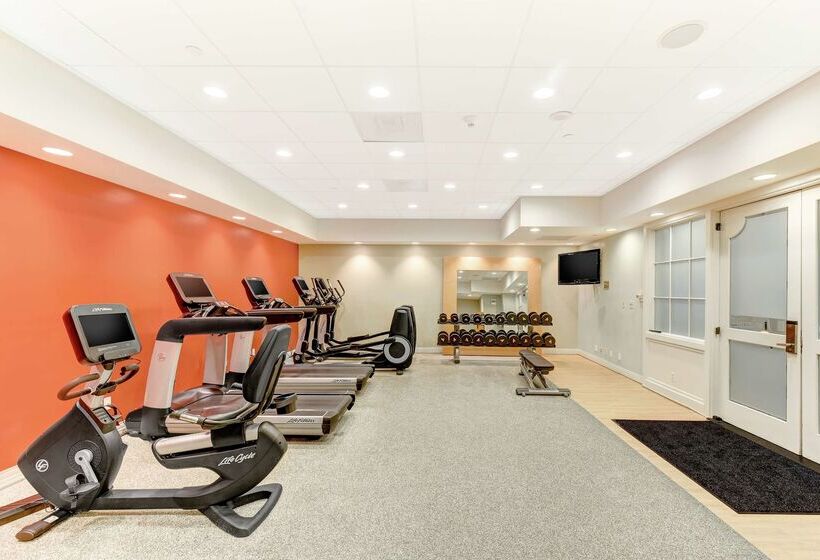 فندق Embassy Suites By Hilton Anaheim Orange
